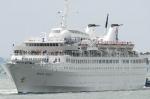 ID 3839 ORIENT QUEEN (1968/15781grt/IMO 6821080, ex-BOLERO, STARWARD. Renamed LOUIS AURA, then AEGEAN QUEEN) arriving in Auckland, NZ for her maiden call and the first time a Louis Cruises Line vessel called...